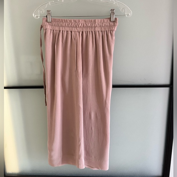 Babaton Size S Culotte with side pockets - Picture 3 of 4